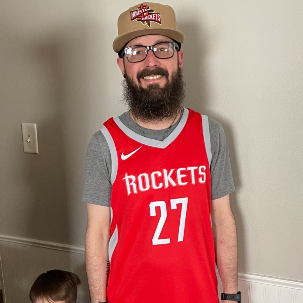 Meet your Posher, Justin